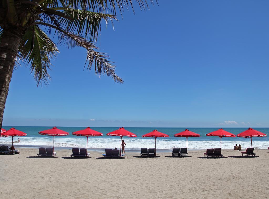 Legian Beach Villas Exterior photo